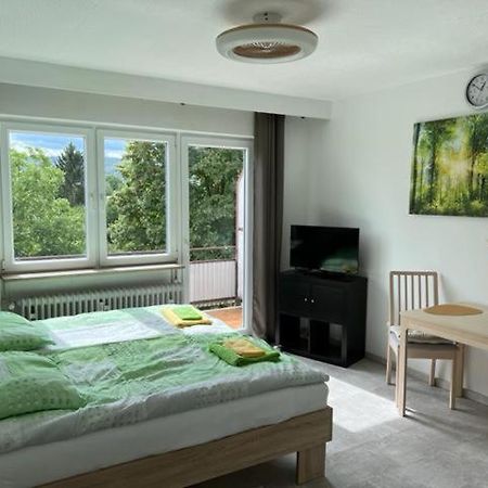 Ruhiges Und Klimatisiertes Apartment Штутгарт Экстерьер фото