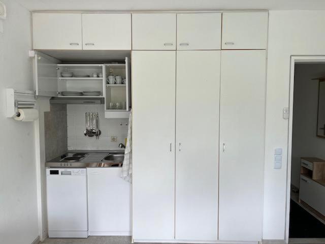 Ruhiges Und Klimatisiertes Apartment Штутгарт Экстерьер фото
