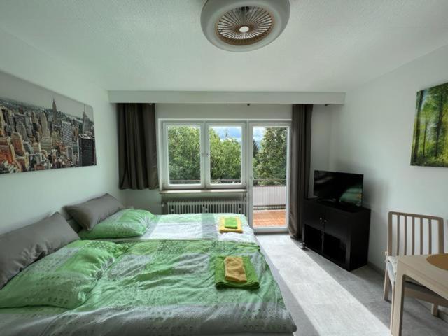 Ruhiges Und Klimatisiertes Apartment Штутгарт Экстерьер фото